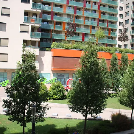 Corvin Park *